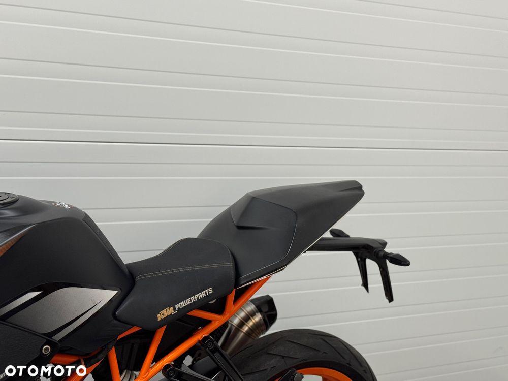 KTM RC 125 - 21