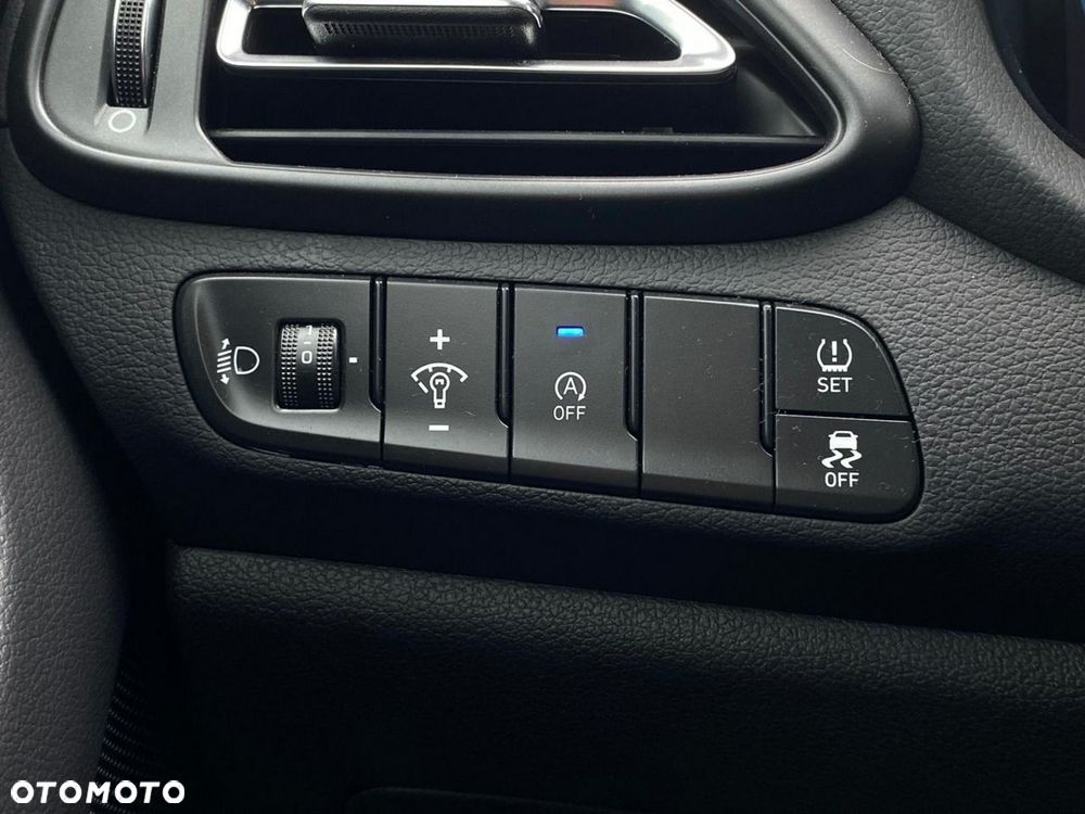 Hyundai i30 - 13