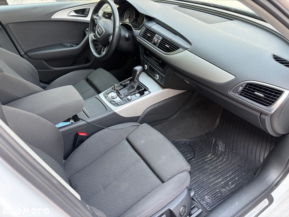 Audi A6 Avant 2.0 TDI Ultra S tronic - 12