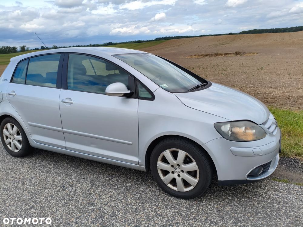 Volkswagen Golf Plus - 8