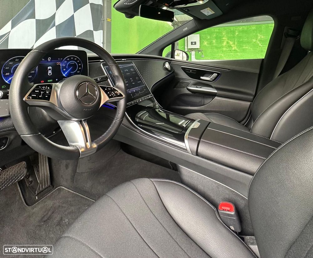 Mercedes-Benz EQE 300 Electric Art - 14