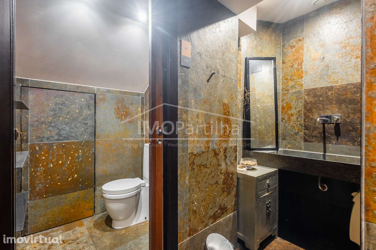 T2 c/ Projeto Aprovado em Condomínio de Prestígio com Piscina – Parede - Grande imagem: 4/27