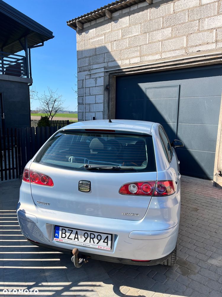 Seat Ibiza 1.4 16V Comfort Edition - 4