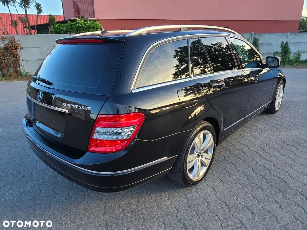 Mercedes-Benz Klasa C 180 BlueEFFICIENCY Avantgarde - 6