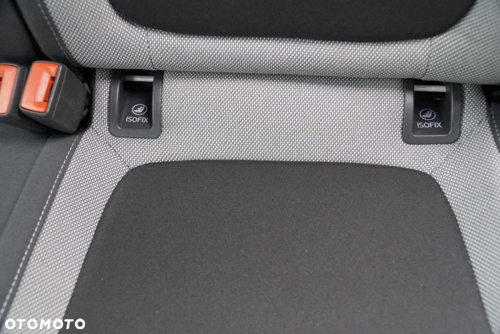 Skoda Fabia 1.0 TSI Drive - 21