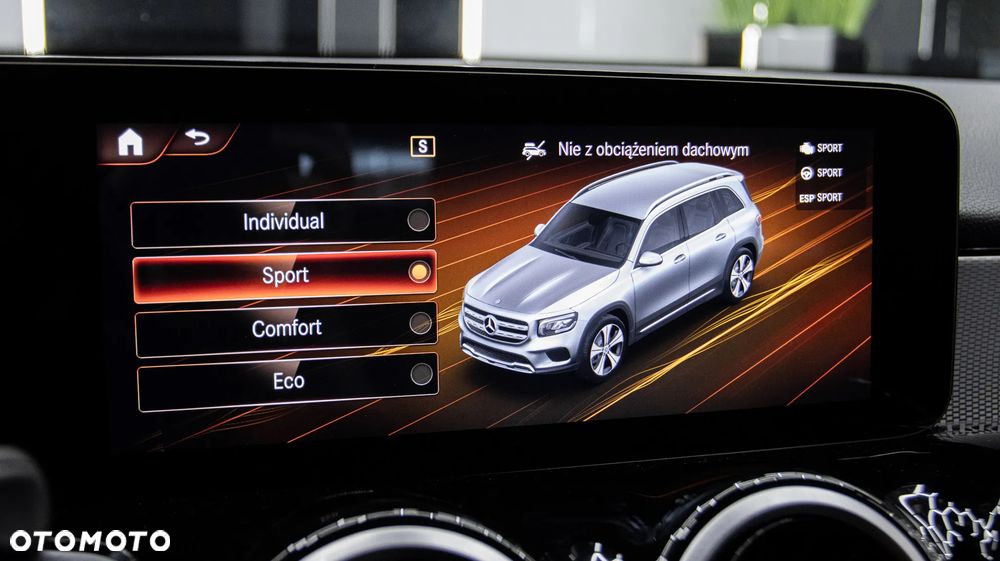 Mercedes-Benz GLB 200 7G-DCT - 27