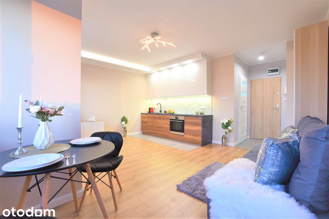 * Apartament z widokiem na Centrum Warszawy *