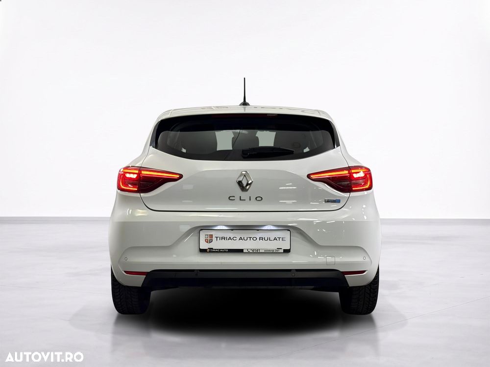 Renault Clio - 5