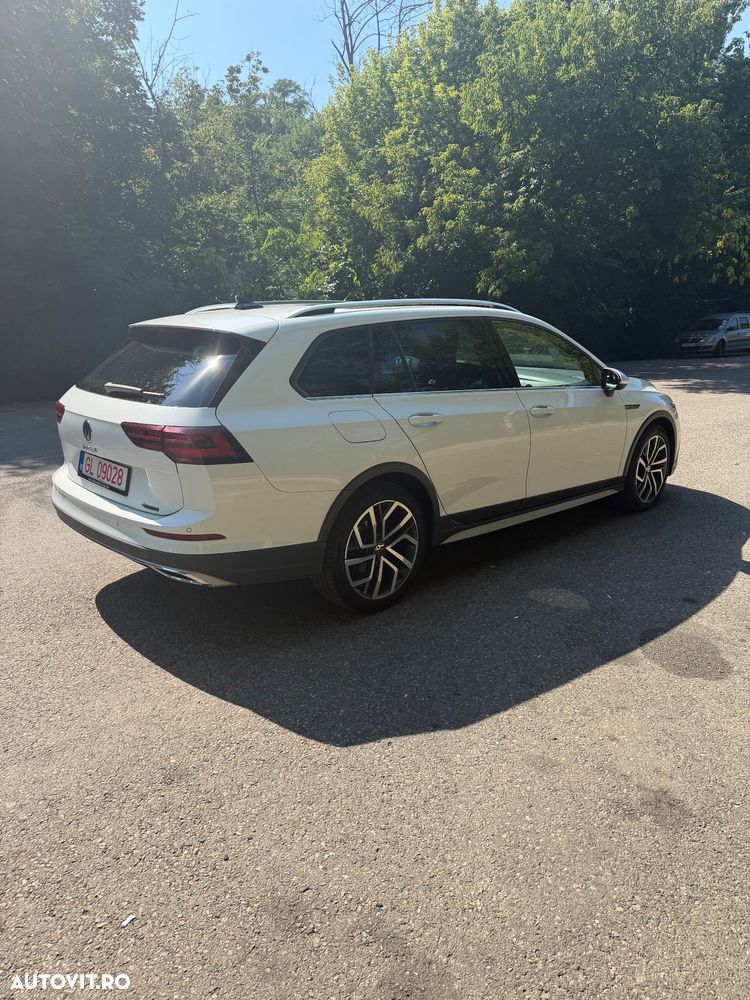 Volkswagen Golf 2.0 TDI 4Motion SCR DSG Alltrack - 6