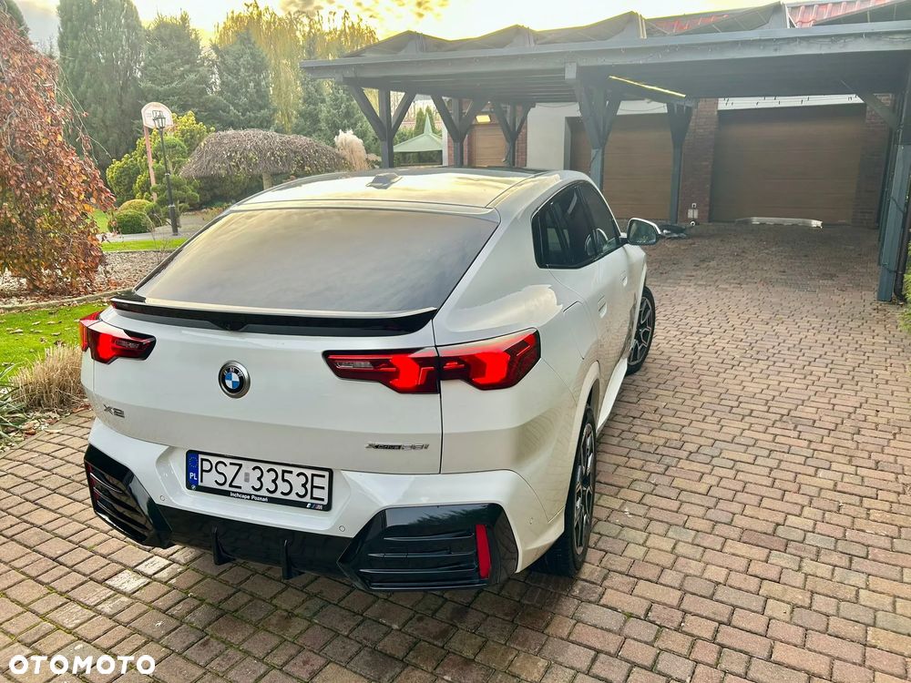 BMW X2 - 16