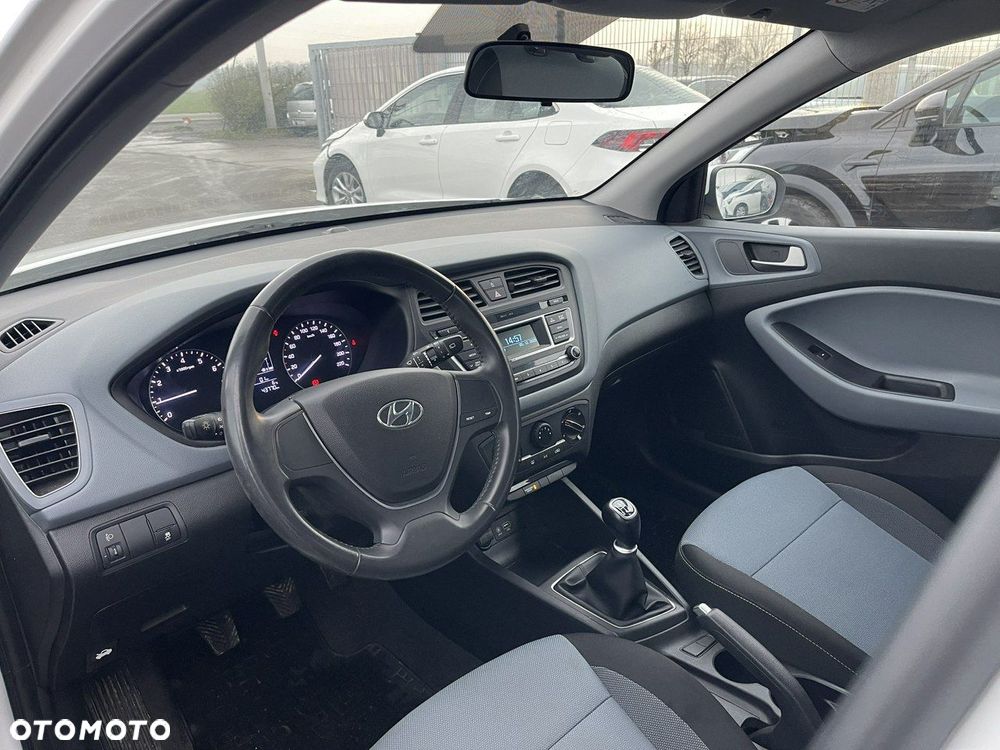 Hyundai i20 1.2 Classic Plus - 6