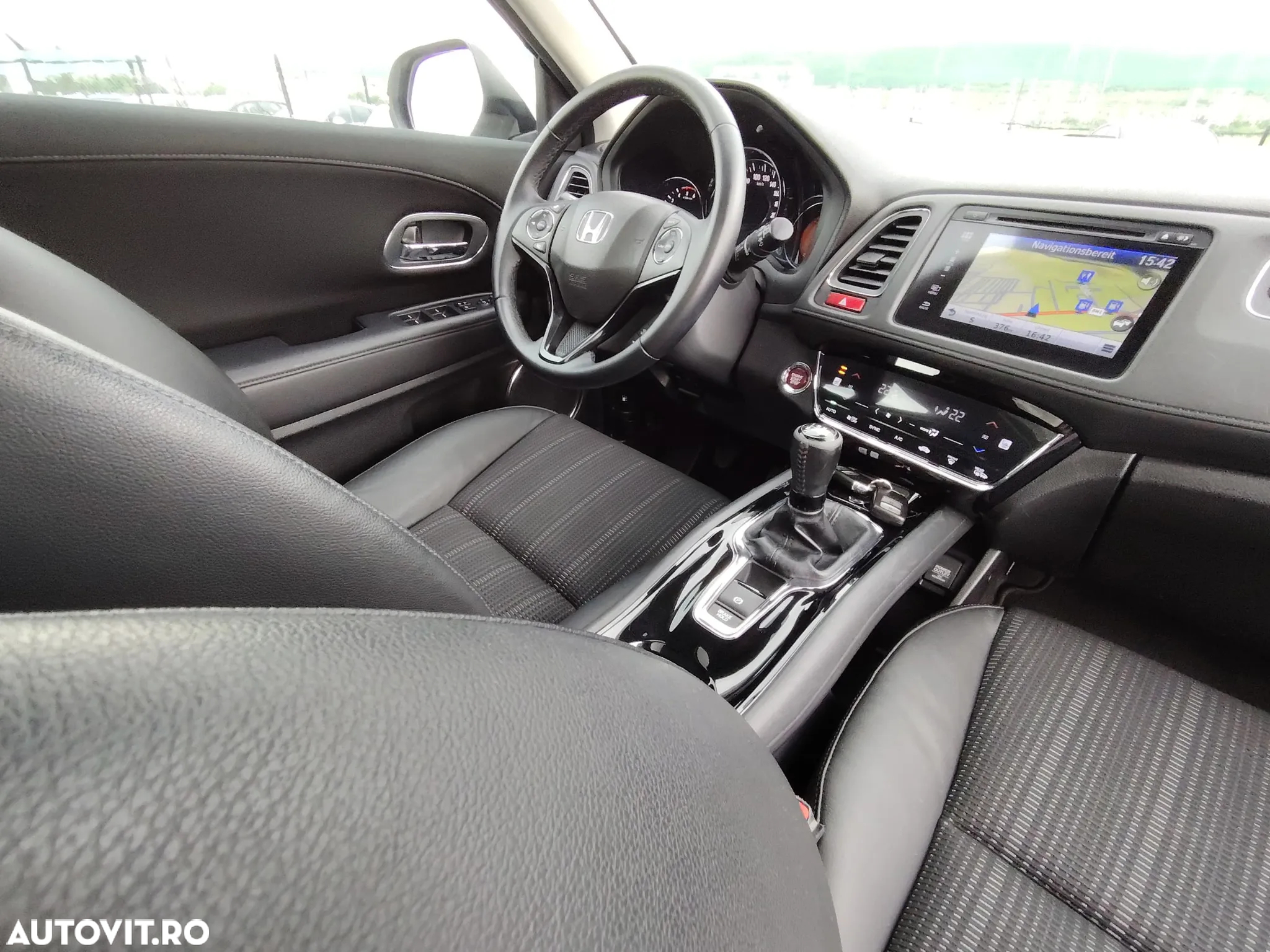 Honda HR-V 1.6 i-DTEC Executive - 11
