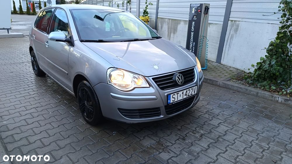 Volkswagen Polo 1.4 FSI - 2
