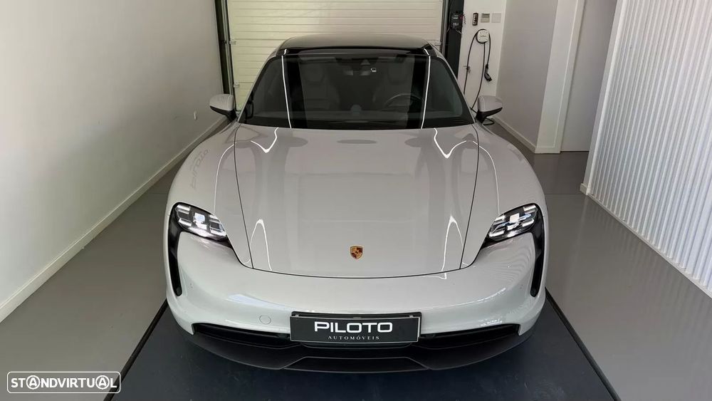 Porsche Taycan Sport Turismo Standard - 4