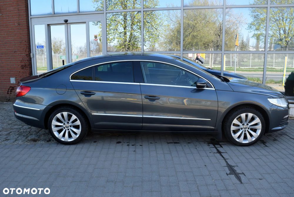 Volkswagen Passat CC - 14