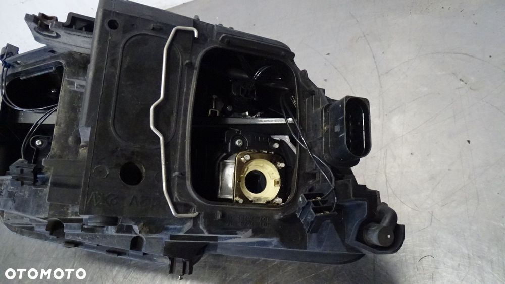 GP - LAMPA LEWA PRZEDNIA AUDI Q5 8R 8R0941003L - 8