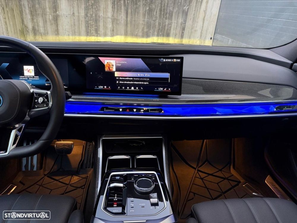 BMW i7 xDrive60 Pack Desportivo M Pro - 12