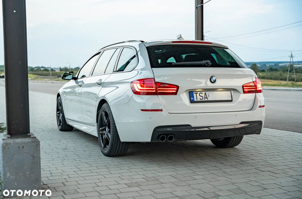 BMW Seria 5 530d xDrive - 16