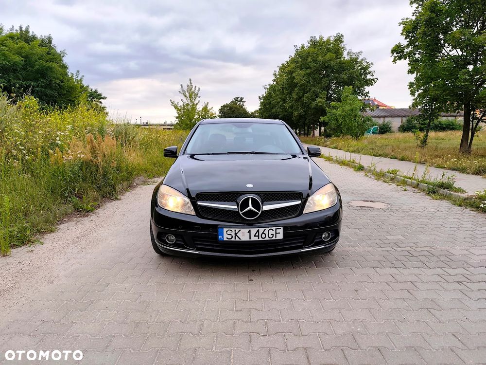 Mercedes-Benz Klasa C 180 Kompressor BlueEFFICIENCY Elegance - 13