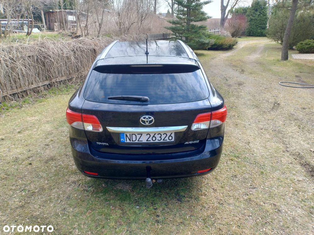 Toyota Avensis 1.8 Active - 2
