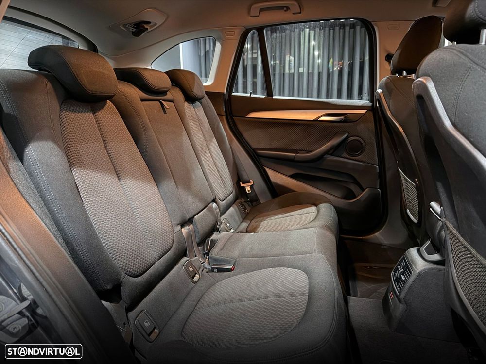 BMW X1 16 d sDrive Auto - 35