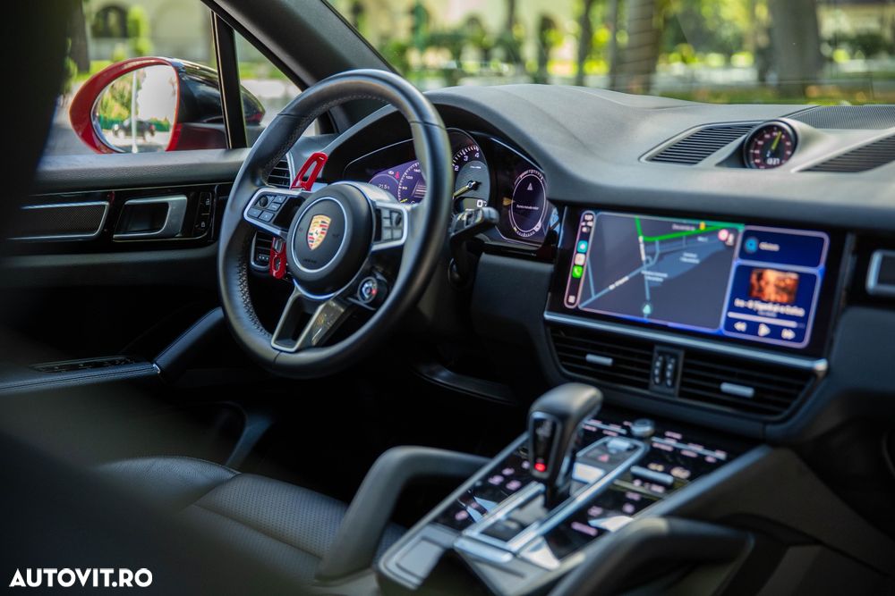 Porsche Cayenne - 3