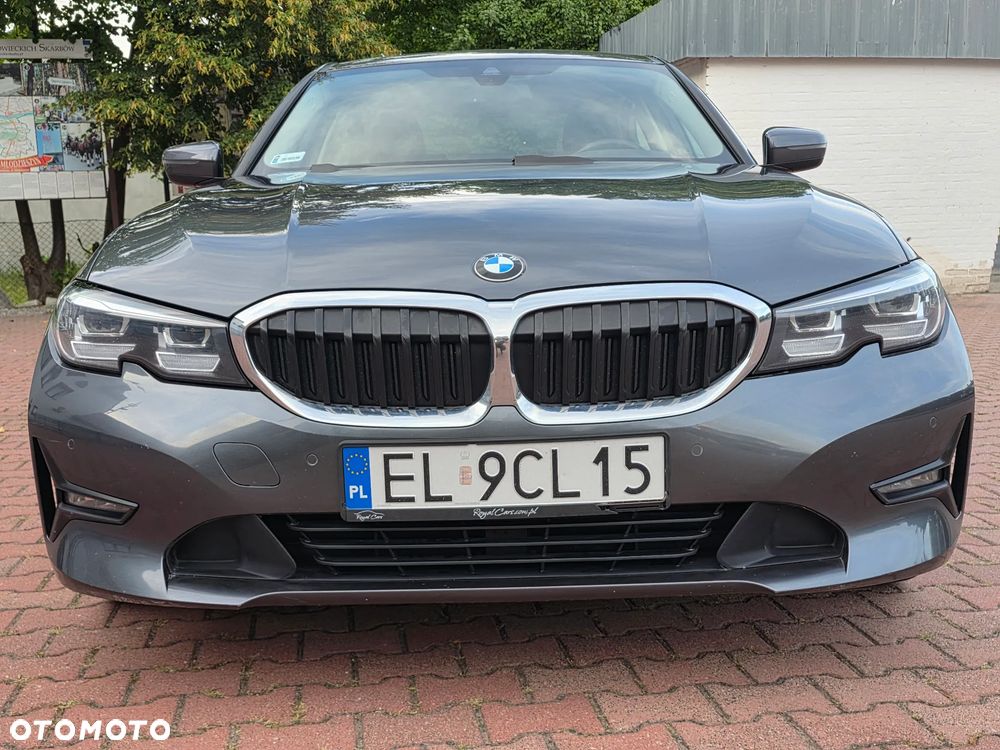 BMW Seria 3 320d MHEV Advantage - 32