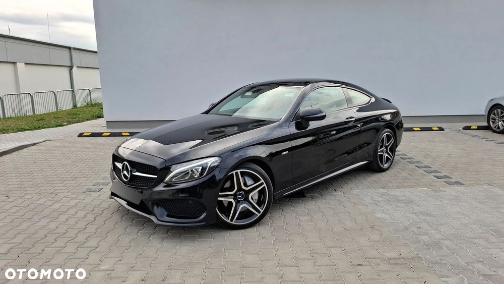Mercedes-Benz Klasa C 300 9G-TRONIC - 1