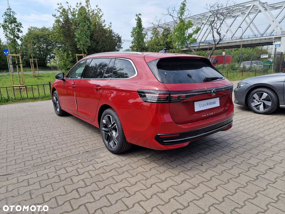 Volkswagen Passat - 3