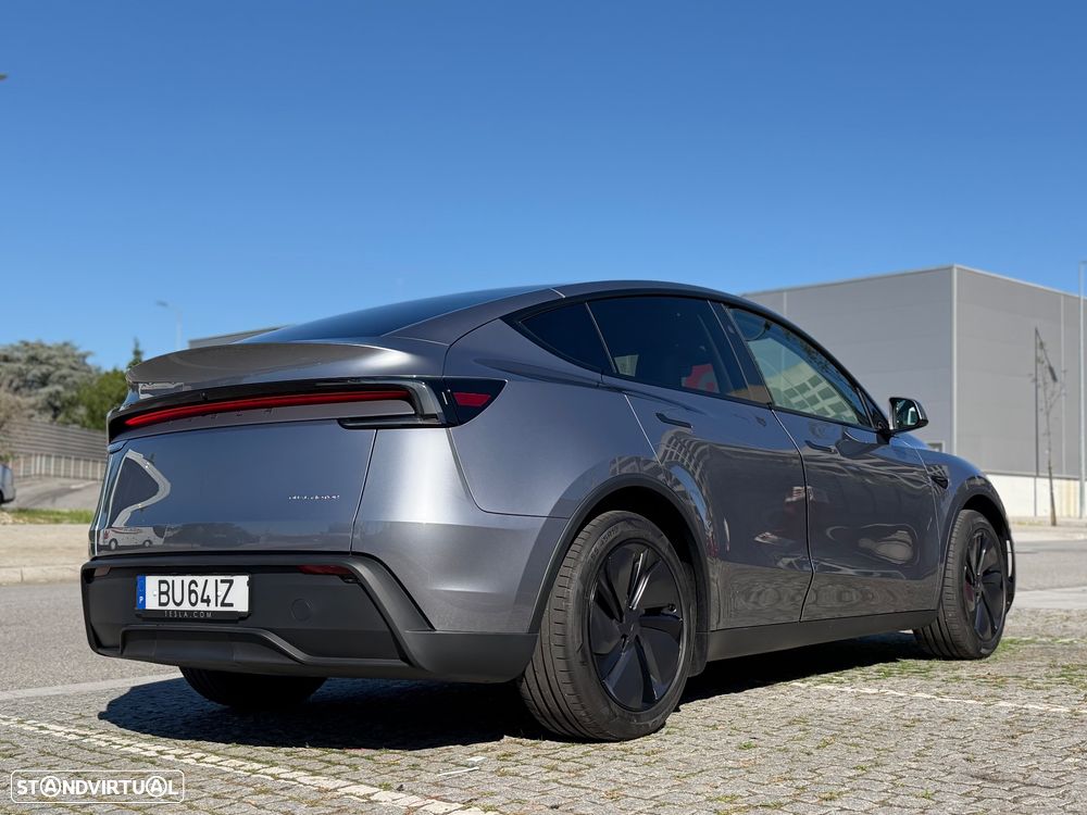 Tesla Model Y Long Range Tração Integral - 5