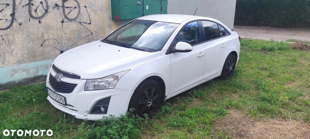 Chevrolet Cruze 1.8 LS+ - 1