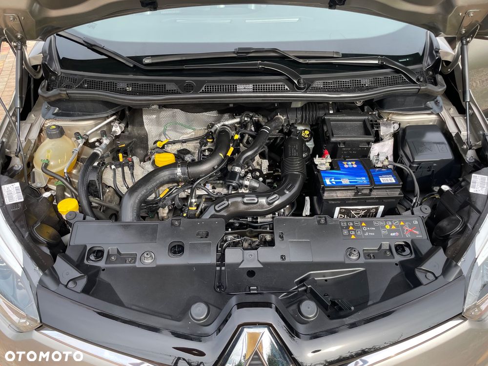 Renault Captur - 16