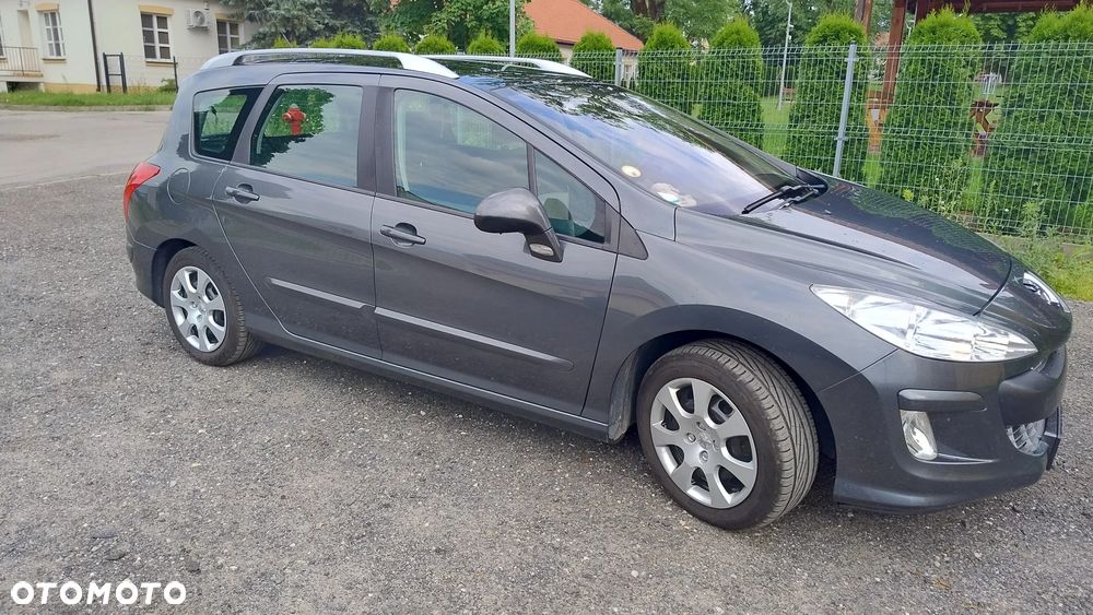 Peugeot 308 2010 photo 5