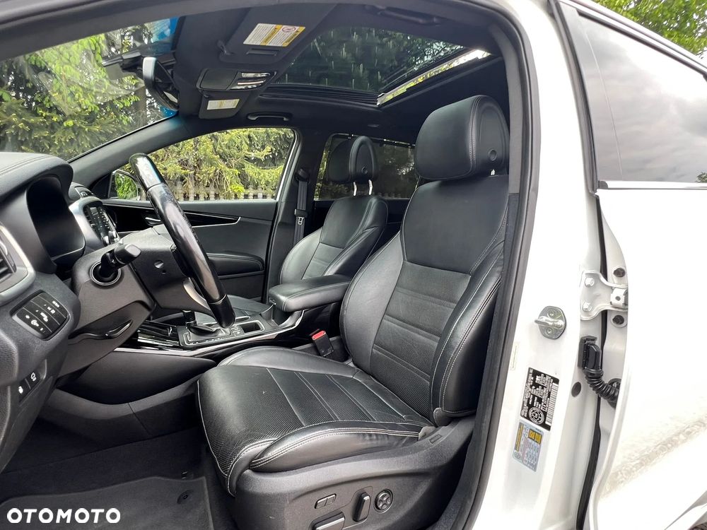 Kia Sorento - 29
