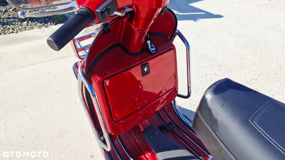Vespa PX - 27