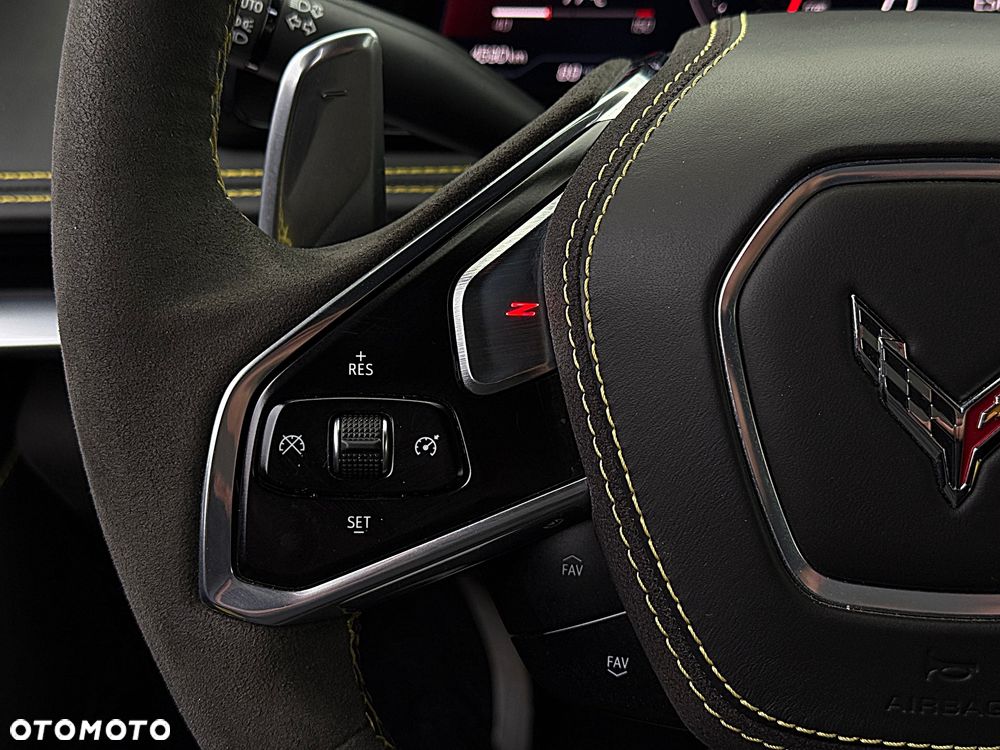 Chevrolet Corvette Stingray 3LT 6.2 V8 Automatik - 14