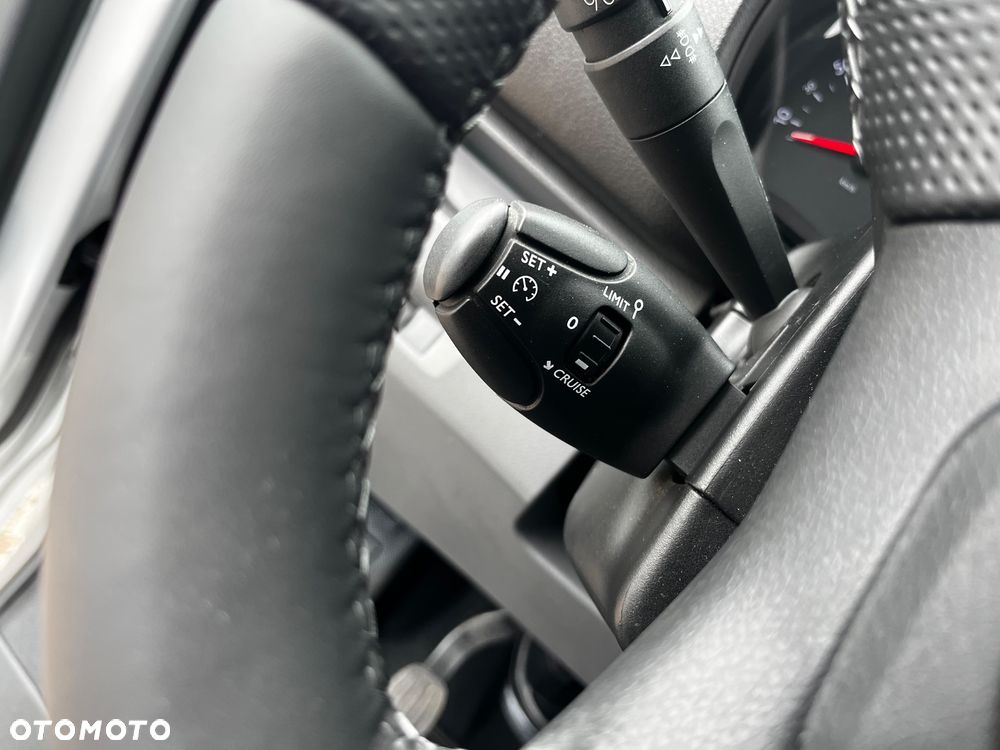 Peugeot Expert - 28