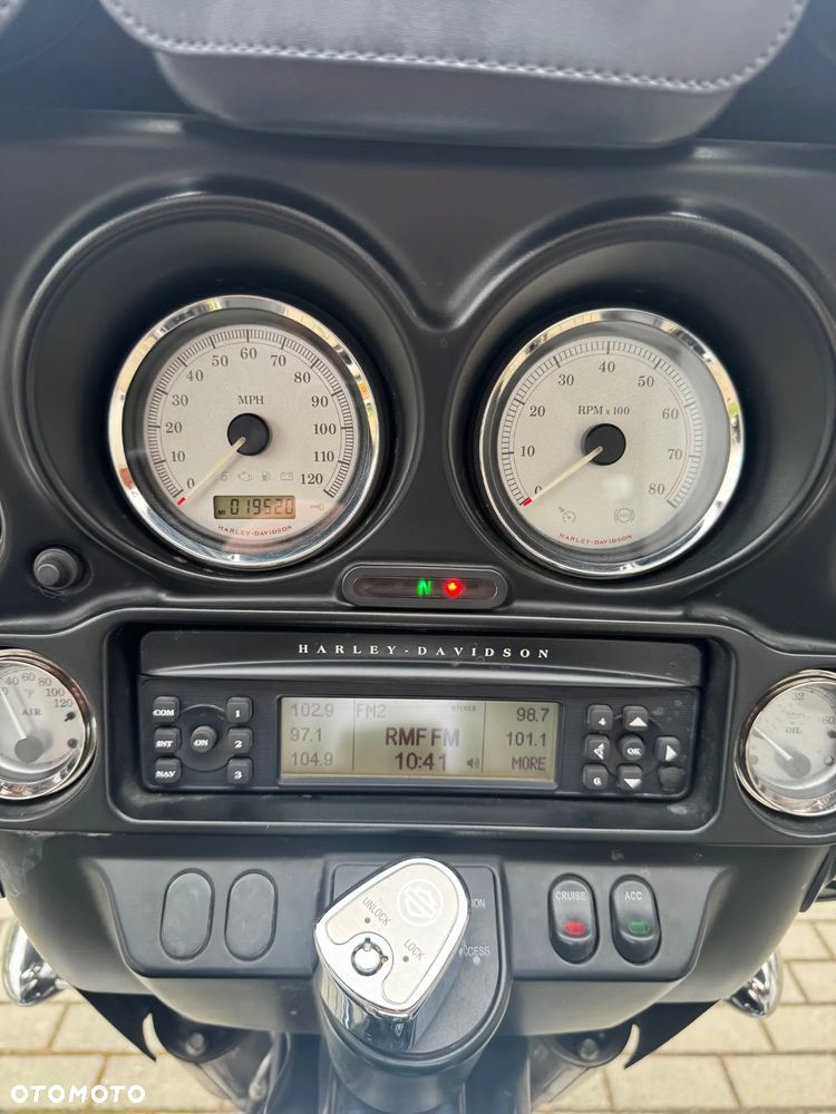 Harley-Davidson Super Glide - 3