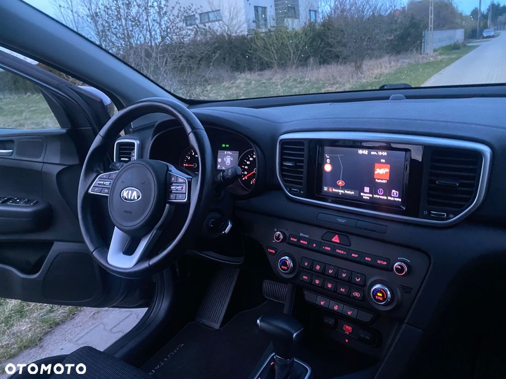 Kia Sportage 1.6 T-GDI AWD DCT PLATINUM - 23