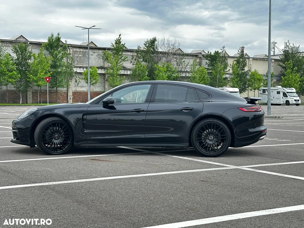 Porsche Panamera - 5