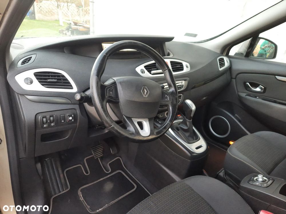 Renault Grand Scenic 2.0 16V 140 CVT Luxe - 14