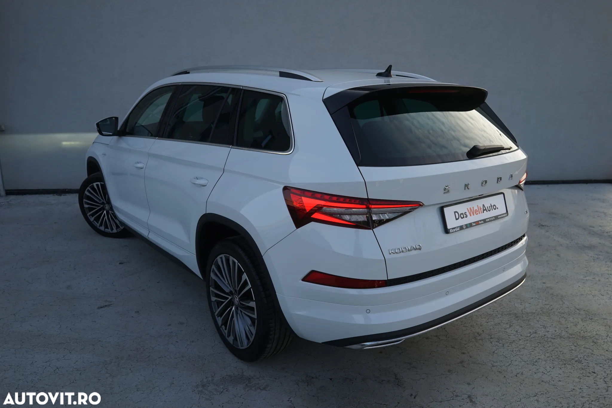 Skoda Kodiaq 2.0 TDI 4X4 DSG L&K - 4