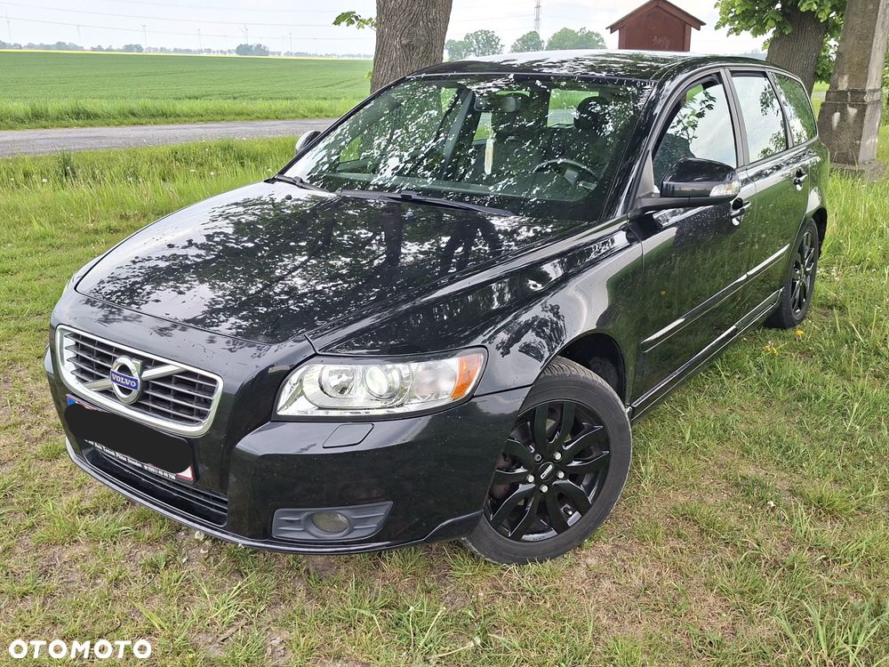 Volvo V50 - 1