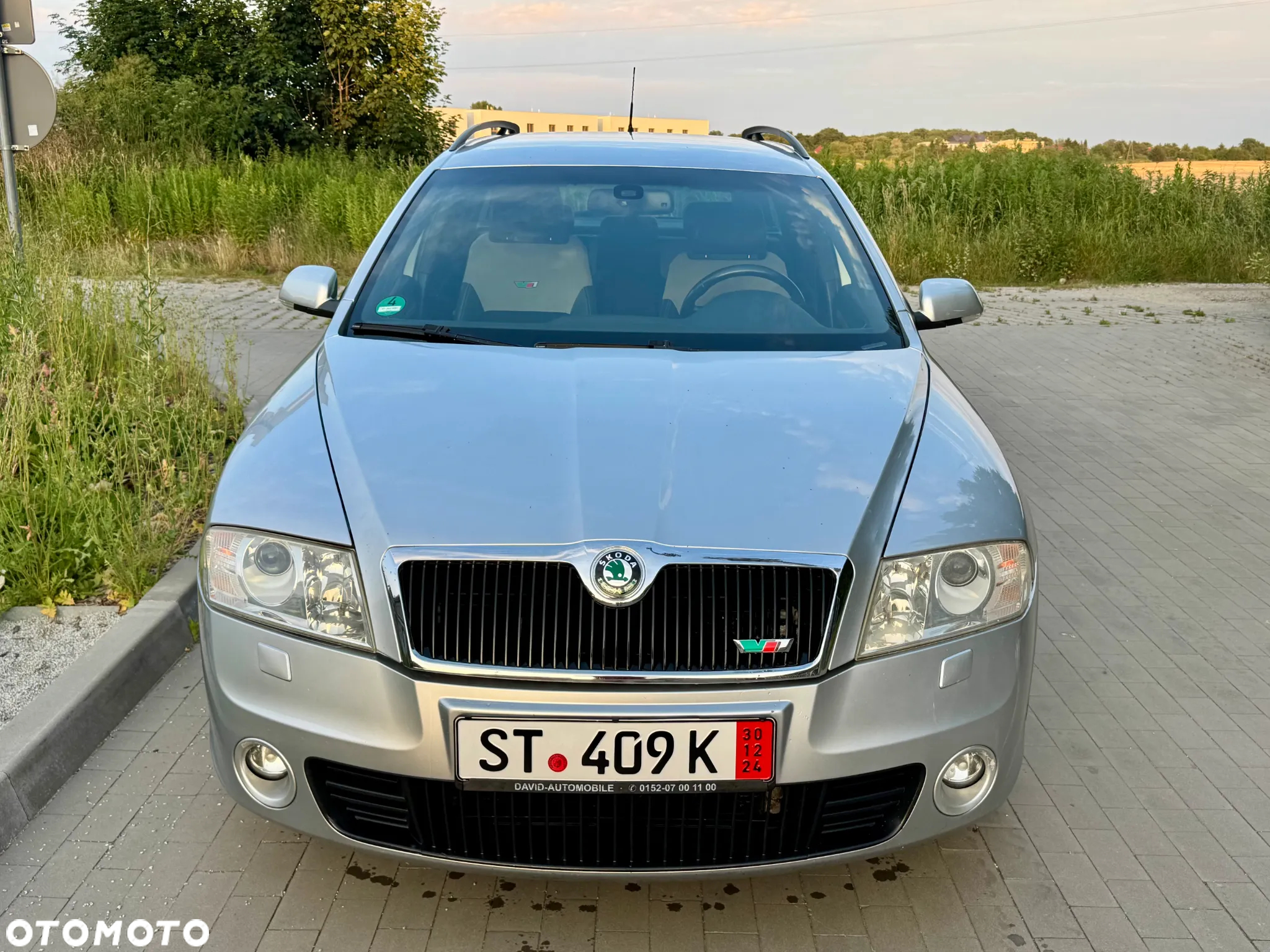 Skoda Octavia Combi 2.0 TDI DPF RS - 30