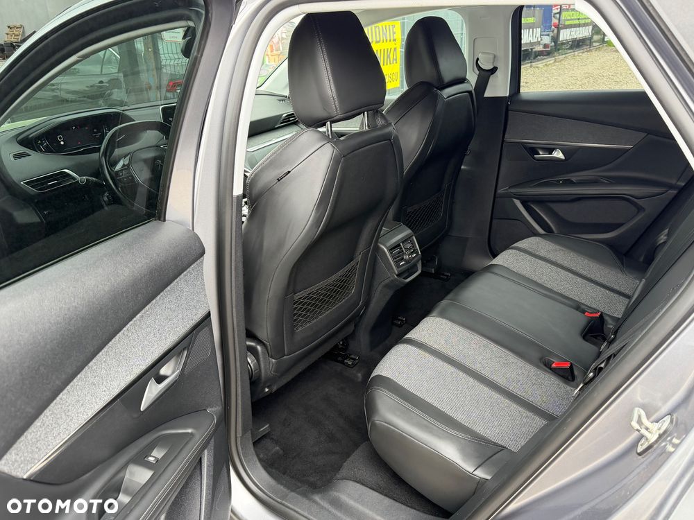 Peugeot 3008 THP 165 EAT6 Stop & Start Allure - 9