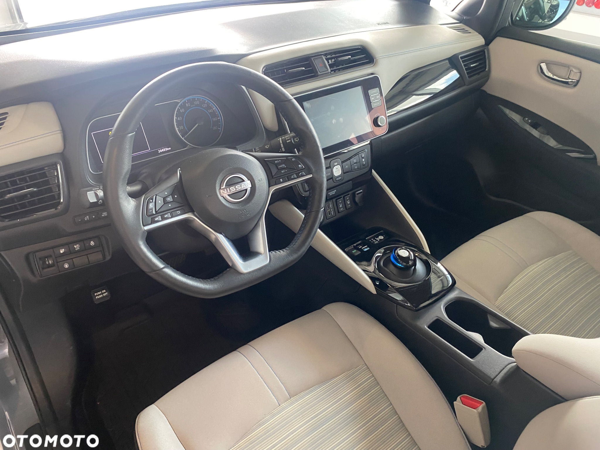 Nissan Leaf 40kWh N-Connecta - 10