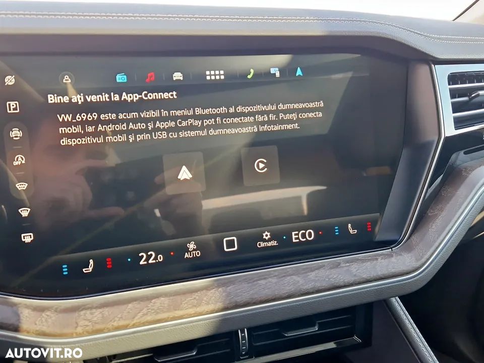 Volkswagen Touareg V6 TDI 4MOTION Elegance - 23