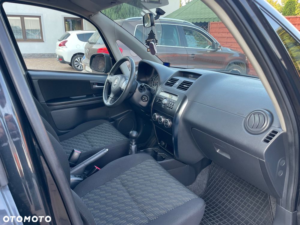 Suzuki SX4 1.6 GLX / Comfort - 12