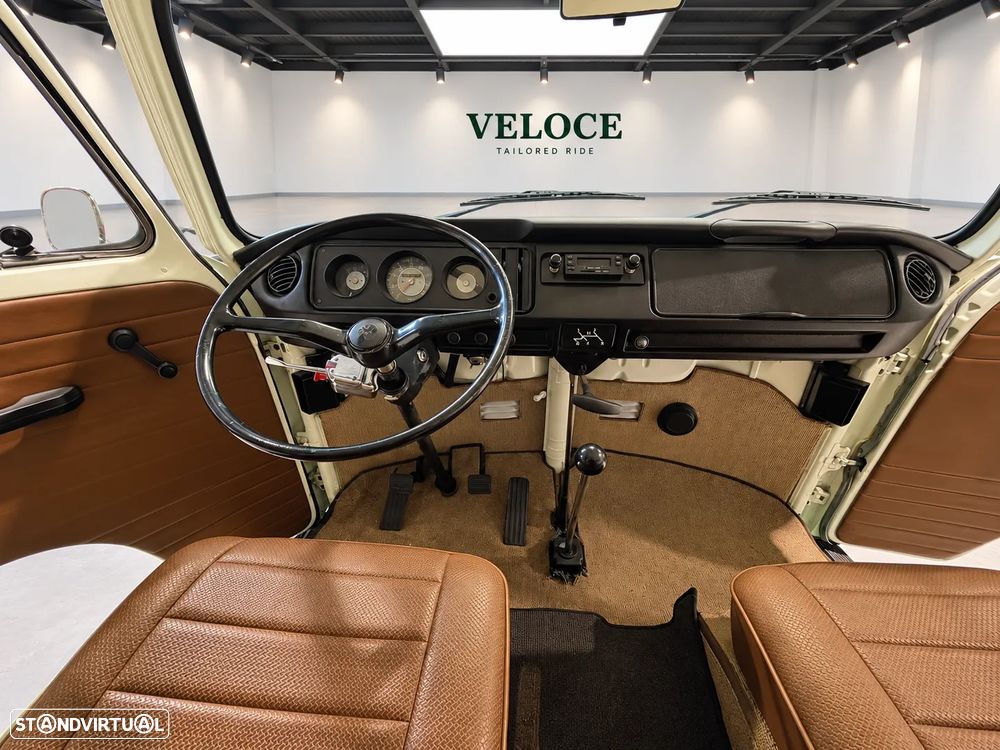 VW Type 2 - 16