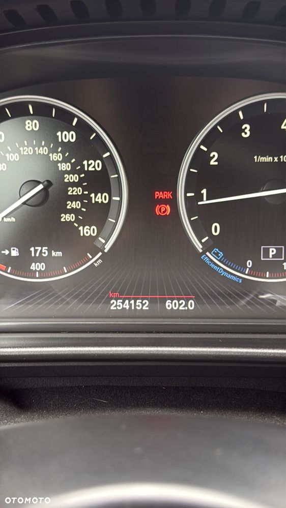BMW Seria 5 - 24